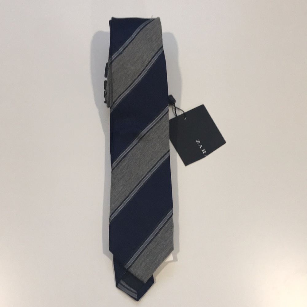 ZARA Men’s 100% Silk Tie Size M